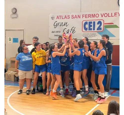 ❤️UNDER 14 FEMMINILE: 1° posto alla terza edizione del Torneo VBS di Varese 🏆🥇